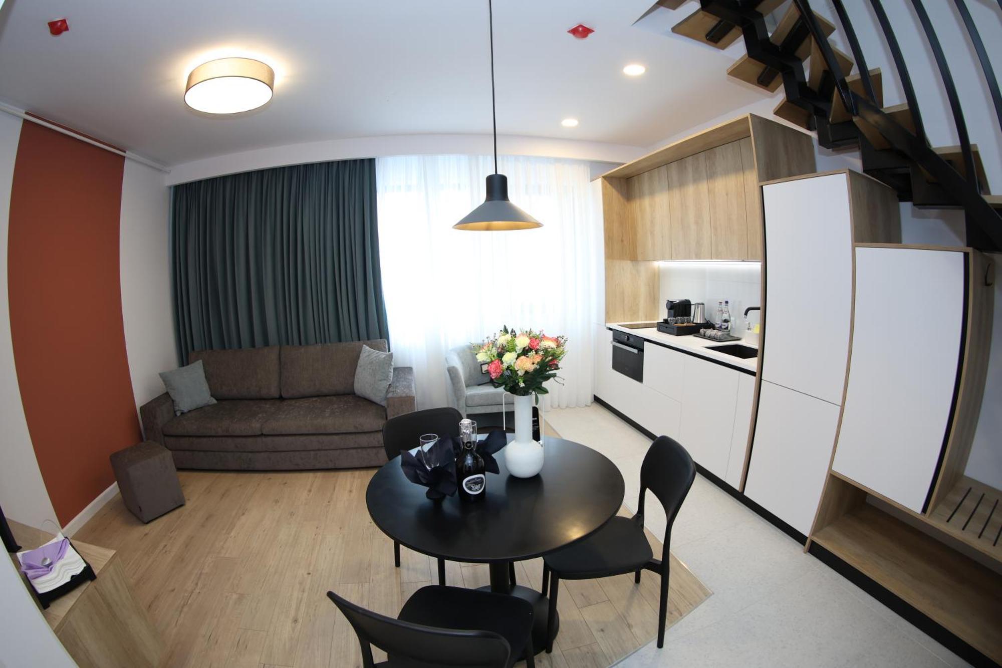 Montan-Aparthotel Predeal Eksteriør bilde