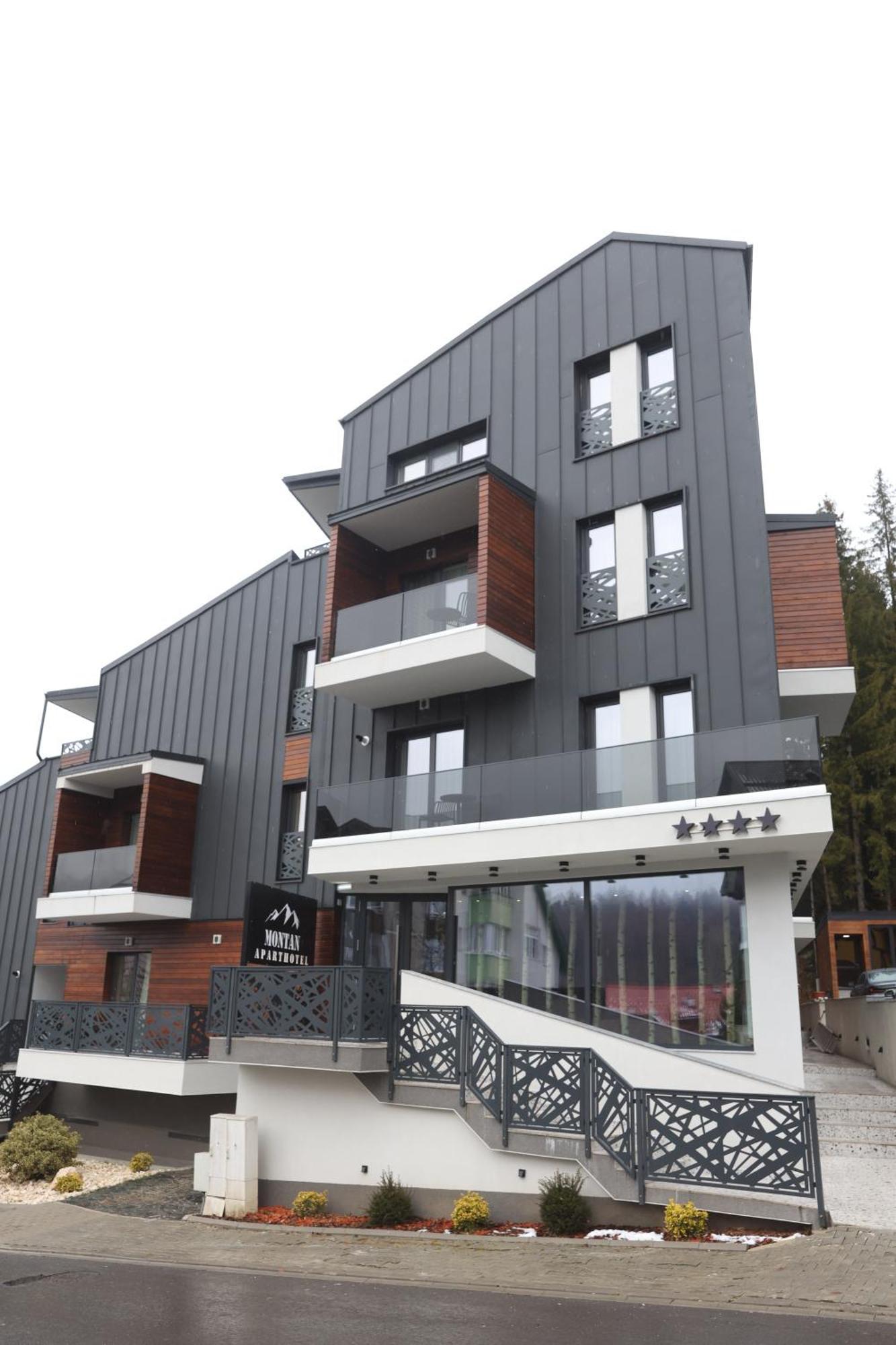 Montan-Aparthotel Predeal Eksteriør bilde